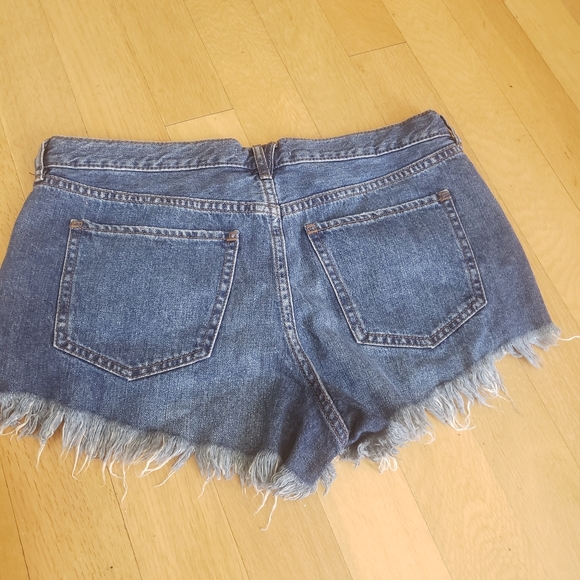 Free People Soft And Relaxed Cut Off Short 30 - Picture 5 of 7
